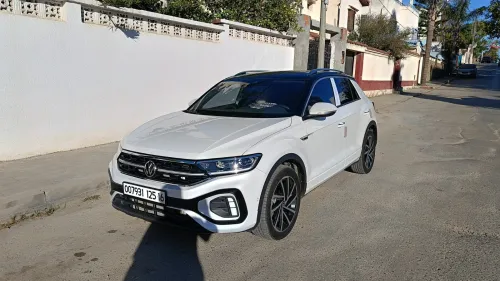 Volkswagen T-Roc 2025 R-Line + SONO ( BEATS )