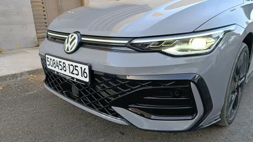 Volkswagen Golf 8 2025 FULL BLACK ÉDITION