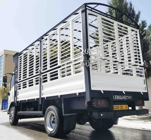 Carrosserie Industrielle صناعة هياكل الشاحنات