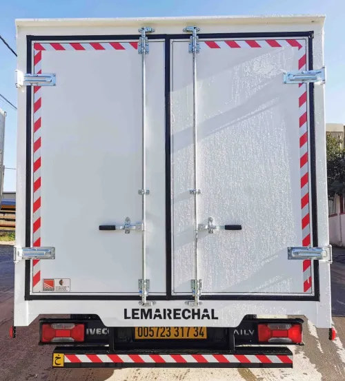 fabrication de plateaux à bâche coulissante (maraichers) sur camion (TIRSAM, RENAULT, JMC, JAC...)