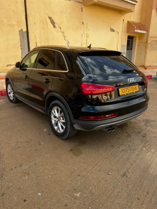 Audi Q3 2016 Ambition