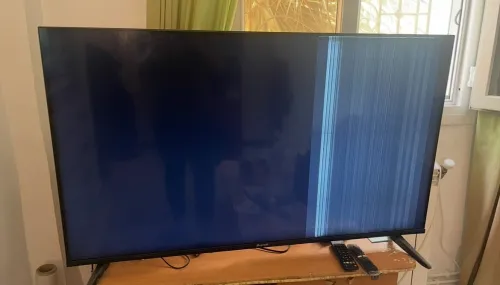 Téléviseur Brandt cassé 50" UHD 4K