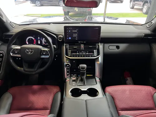 Toyota Land Cruiser  2026 LC 300