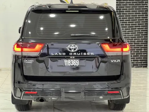 Toyota Land Cruiser  2026 LC 300