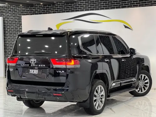 Toyota Land Cruiser  2026 LC 300