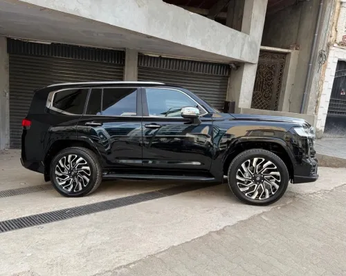 Toyota Land Cruiser  2026 V6 TWIN TURBO
