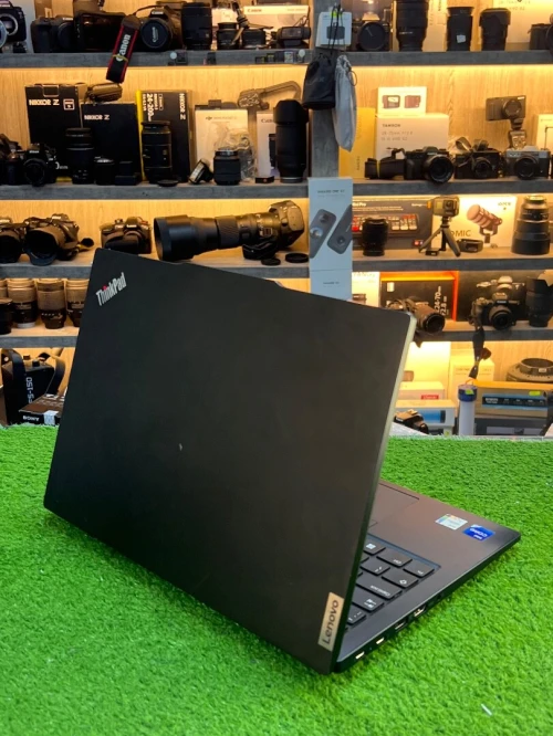 Lenovo thinkpad E14 gen 5