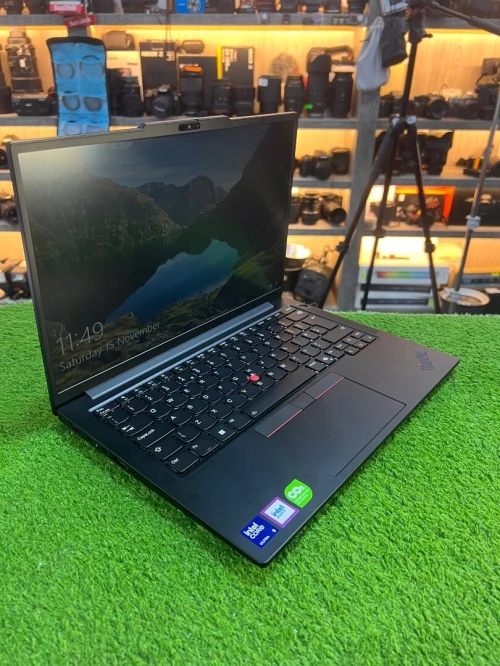 Lenovo thinkpad  E14 Gen 7 