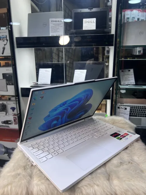 Lenovo legion R9000 p