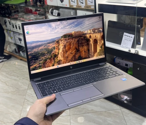 Hp zbook station de travaille