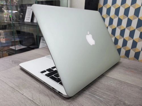 MacBook Pro très bn prix