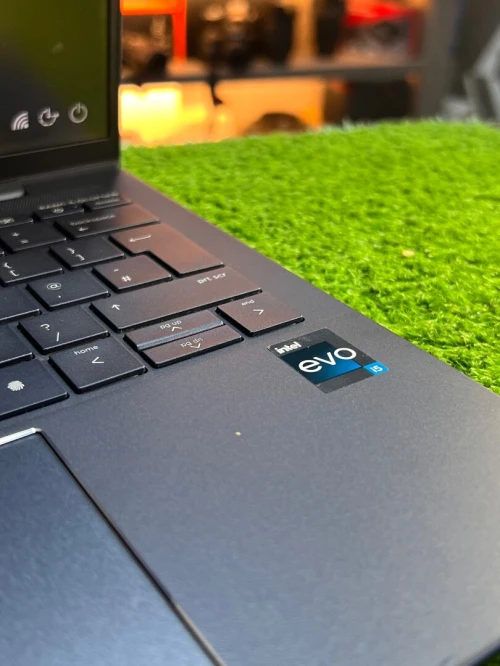 Hp dragon fly G4