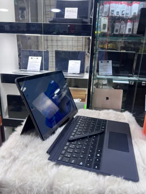 Microsoft surface pro 8 