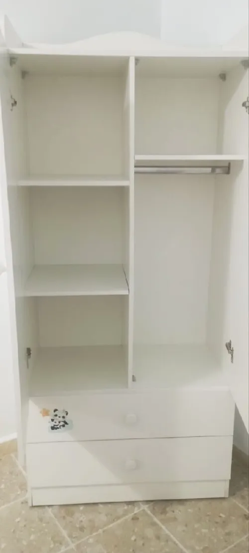 armoire pour BÉBÉ 
