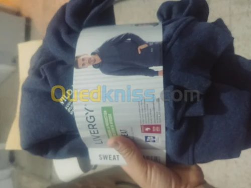 Sweat à capuche 
