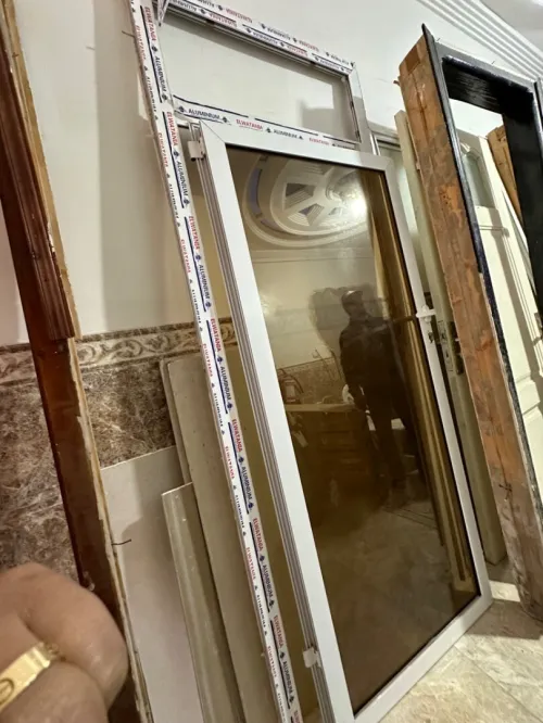 Portes dentrées 