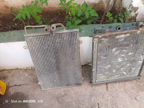 Compteur xarra et Mégane berret radiateur climatiseur radiateur  bouteilles  insisté