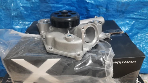Pompe à eau JEEP DODGE RAM CHRYSLER 