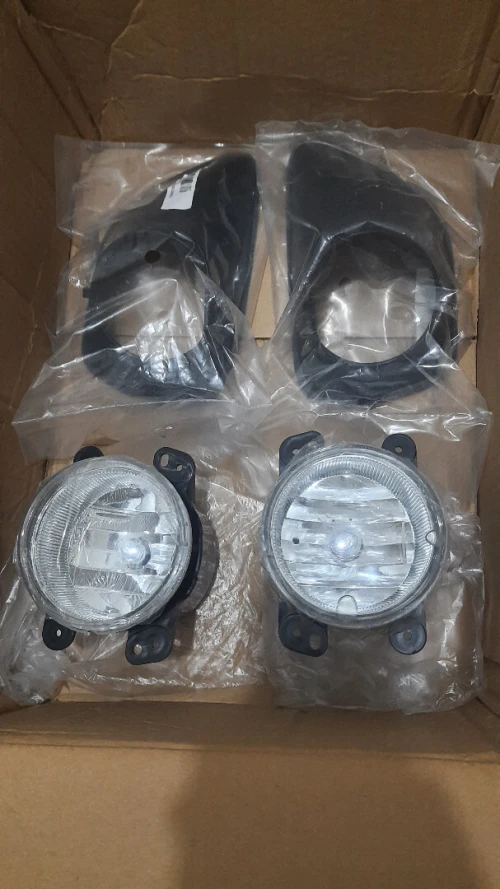 PAIRE DE FEUX ANTIBROUILLARD JEEP DODGE