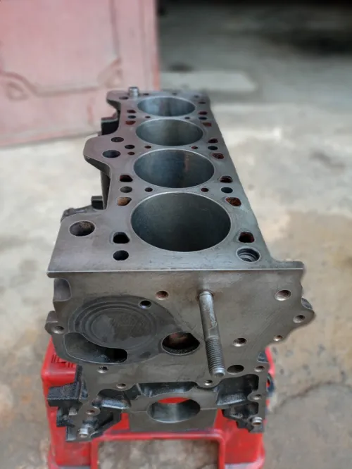 Bloc moteur hyundai accent 2015 vide STD