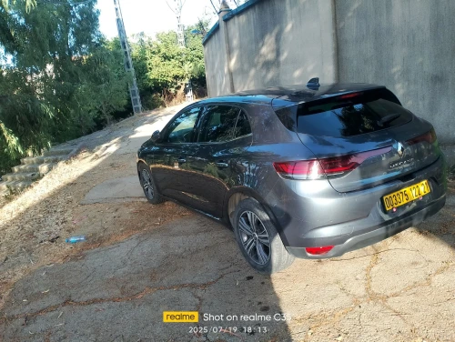 Renault Megane 4  2022 Techno