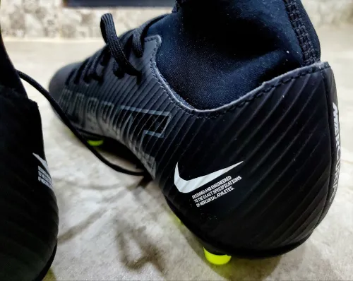 Soulier nike mercurial professionnel p41/42