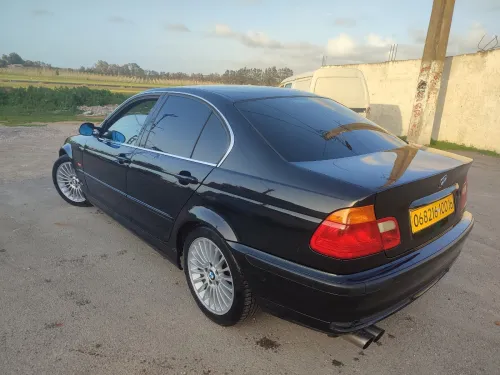 BMW Série 3 2000 Modern