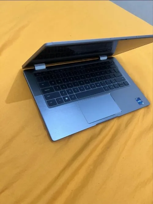 Dell latitude 7330 i7 12 gen
