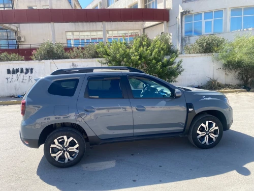 Dacia Duster 2023 Journey