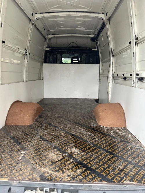 Iveco C11 2000