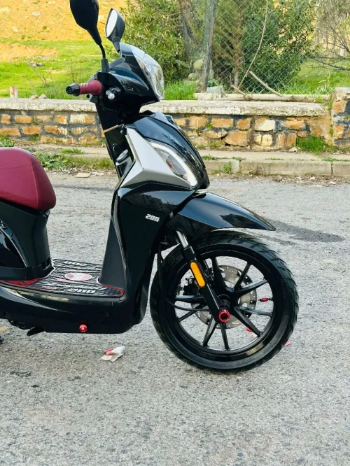 Sym St200 2025