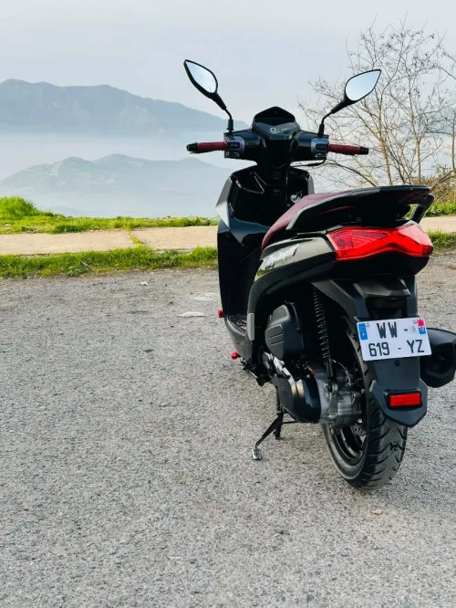 Sym St200 2025