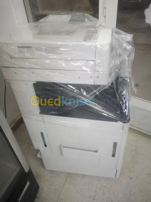 Canon imageRUNNER C3025i  Laser 