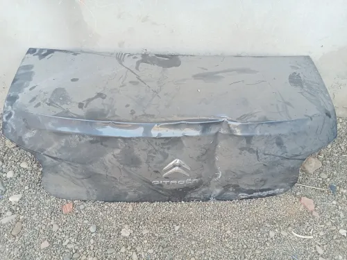Malle de coffre voiture 