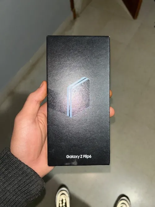 Samsung Galaxy z flip 6