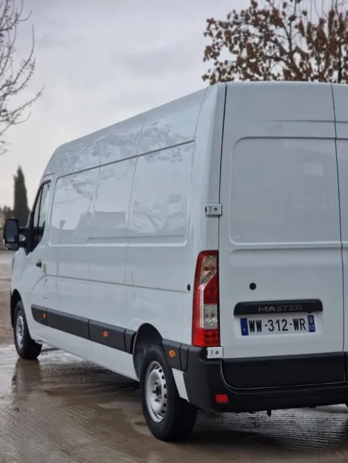 Master 3 pannau Renault 2025