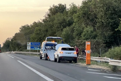 Service de Dépannage & Remorquage 24h/24 - 7j/7 