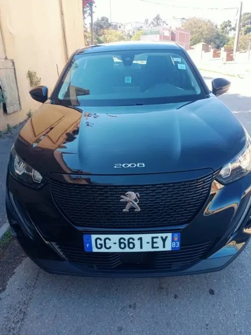 Peugeot 2008 2021 