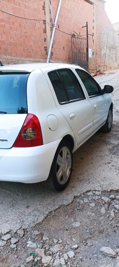 Renault Clio Campus 2013 Bye bye