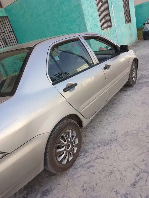 Mitsubishi Lancer 2009 GLX