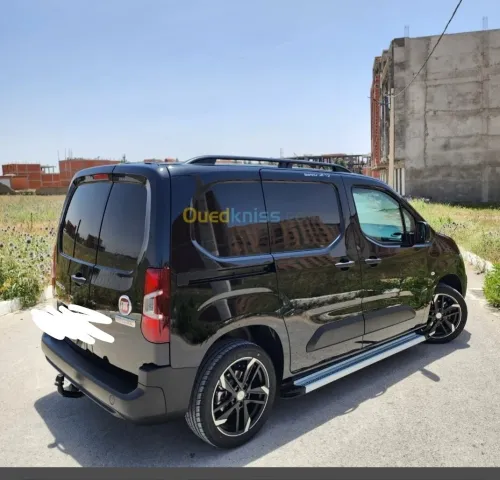 Fiat Doblo 2024 Italie
