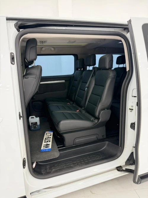 Peugeot Traveller 2025 Business Pack