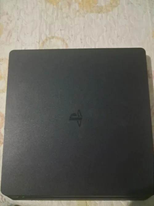 Ps4 slim