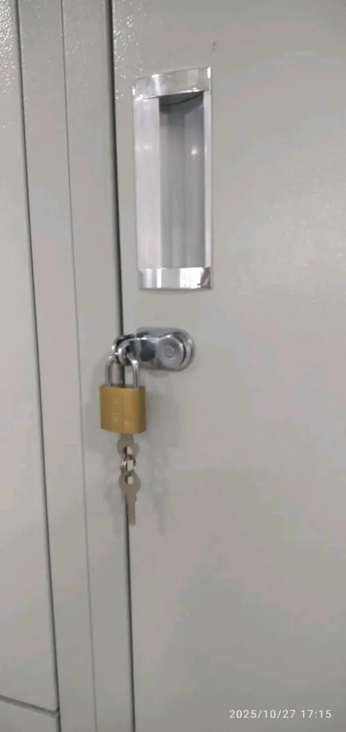 Armoire métallique directement du fabricant