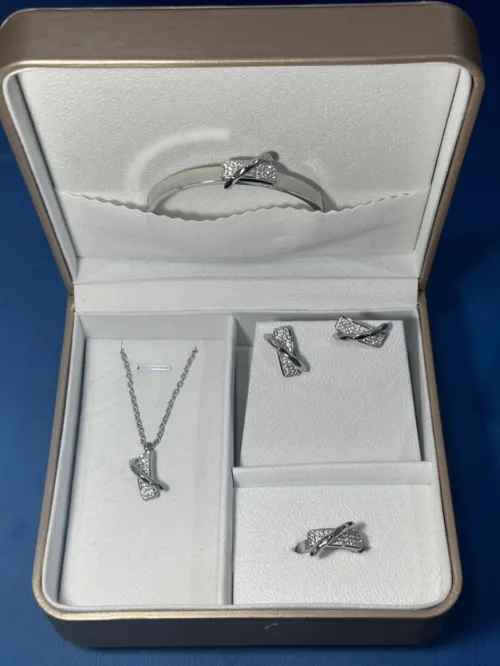 Collier 