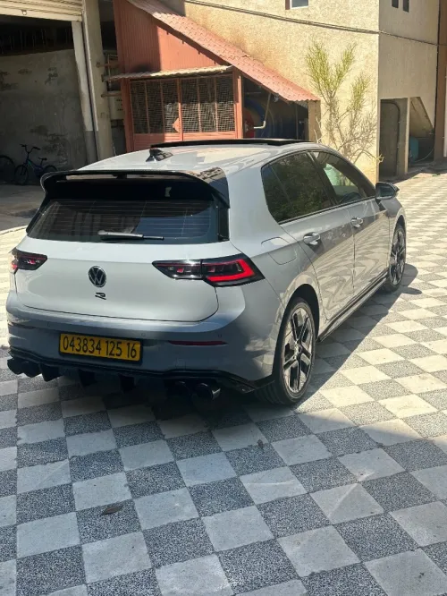 Volkswagen Golf 8 2025 R-Line Facelift 