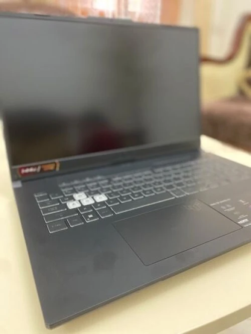 Asus A17