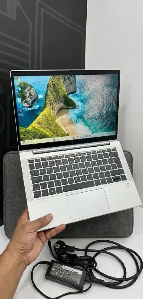 Hp elitebook 835 g8 /16ram