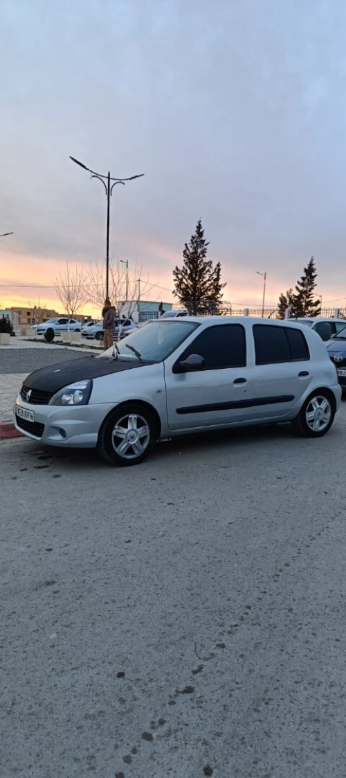 Reneult Clio campus 2009 2009