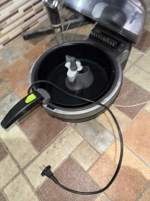 Friteuse SEB ActiFry sans huile 
